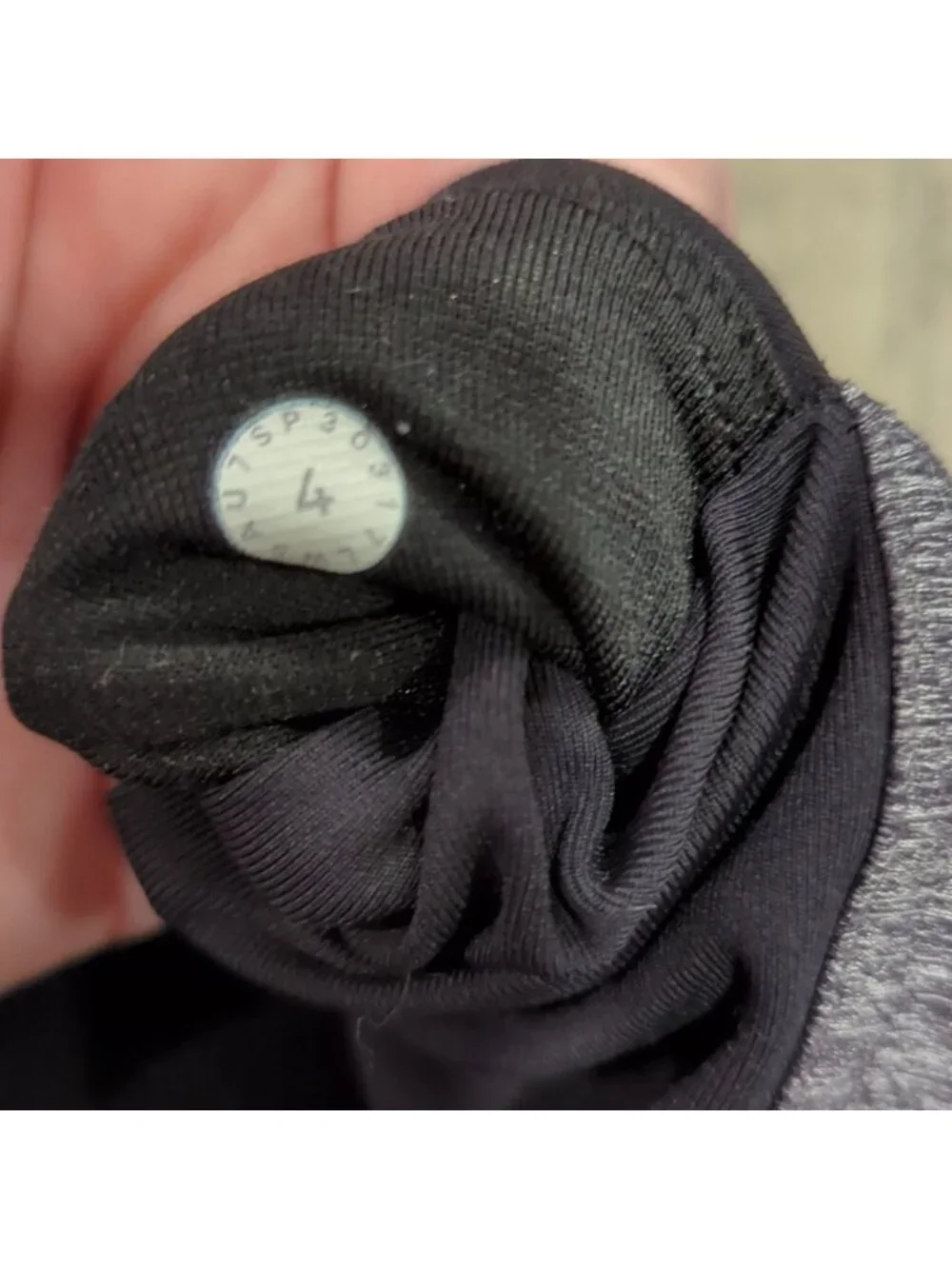 Lululemon Box It Out Tight Heathered Black / Black